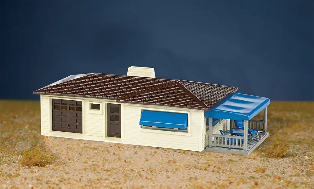 Bachmann Ho Ranch House 1