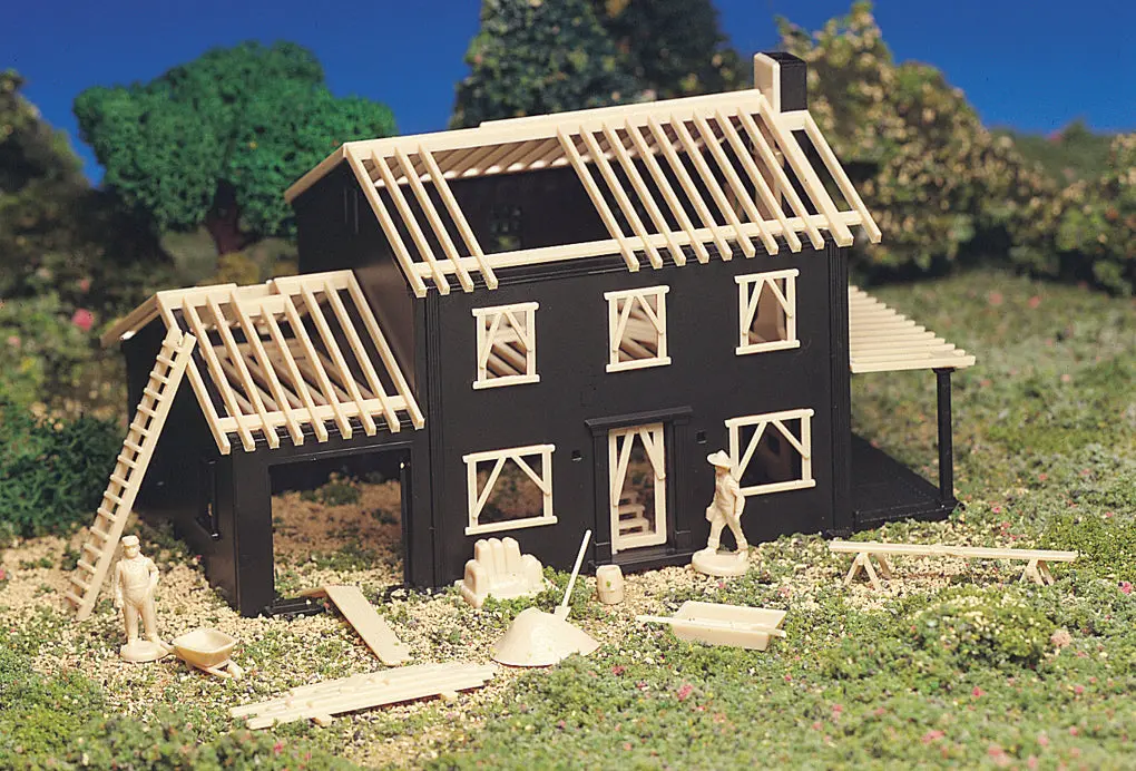 Bachmann Plasticville “House Under Construction” 1