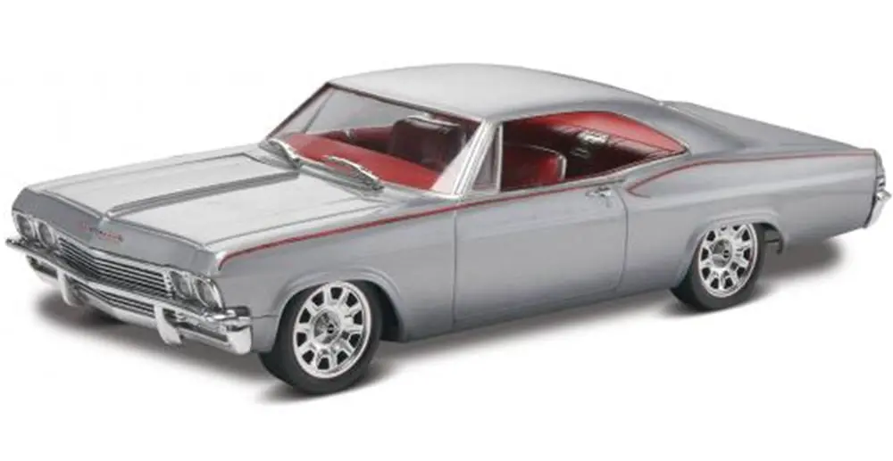 Revell 1/25 Foose Design 1965 Chevy Implala Model Kit 1