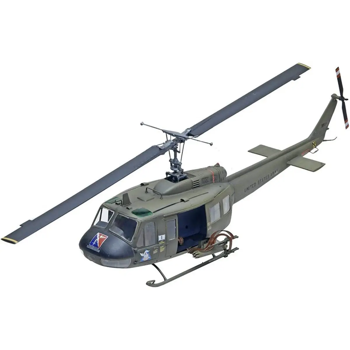 Revell 1/32 Uh-1D Huey Gunship Model Kit 1