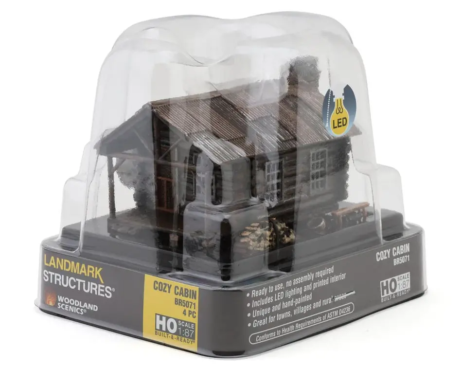 Woodland Scenics Ho Scale: Cozy Cabin W/Led Fireplace 1