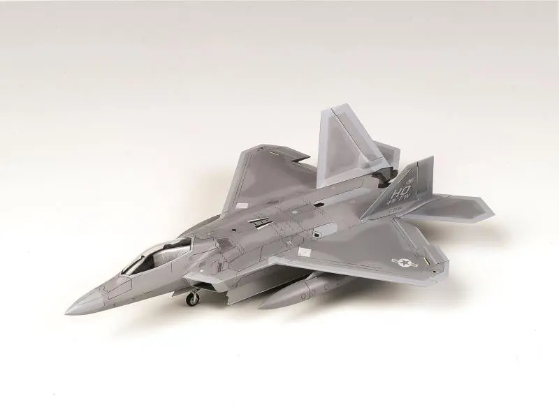 Academy 1/72 F-22 A Raptor Air Dominance Fighter Model Kit 1