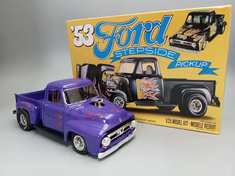 Mpc 1/25 1953 Ford Stepside Flip-Nose Pickup Model Kit 1