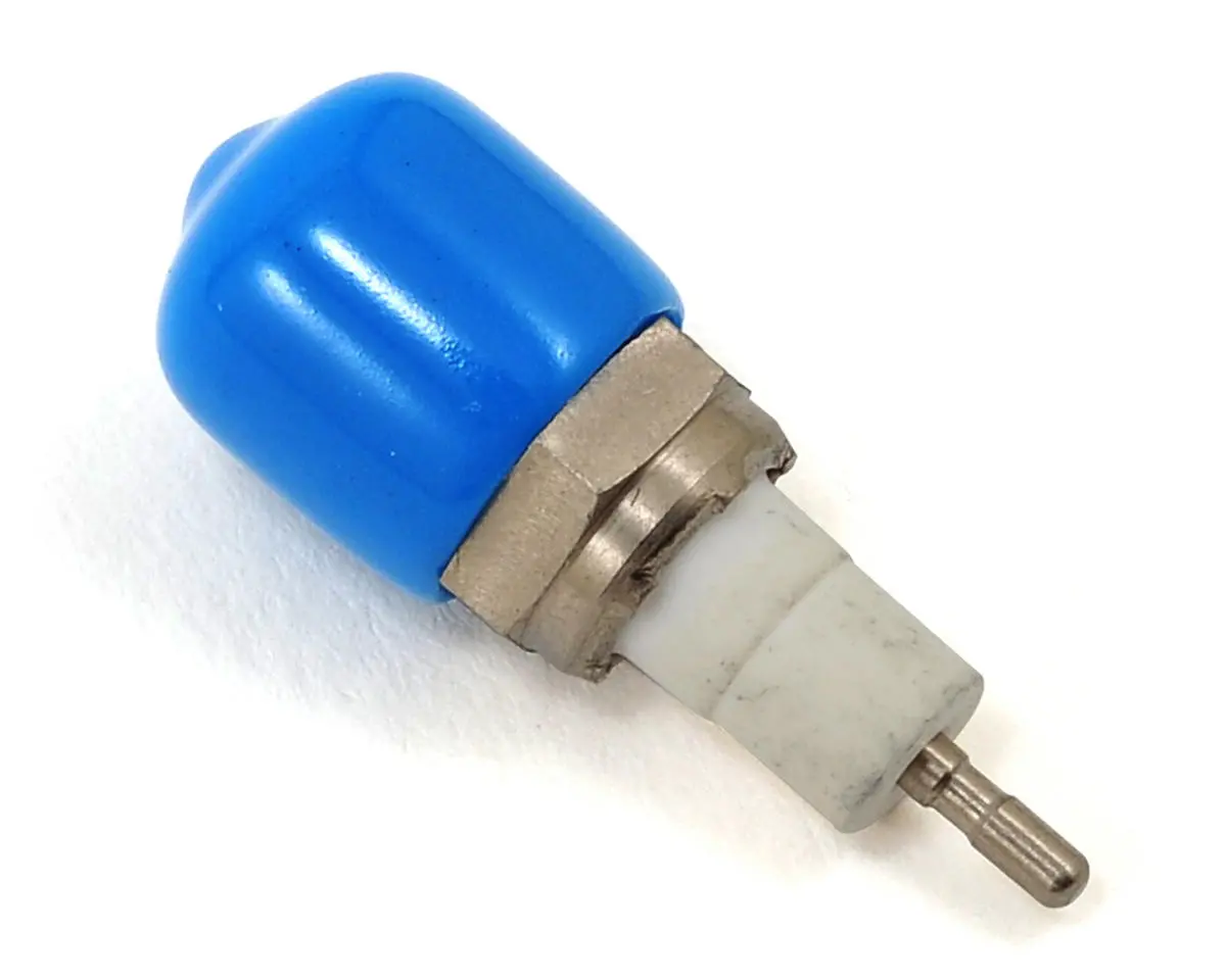 Dynamite Spark Plug .31 Gas 1