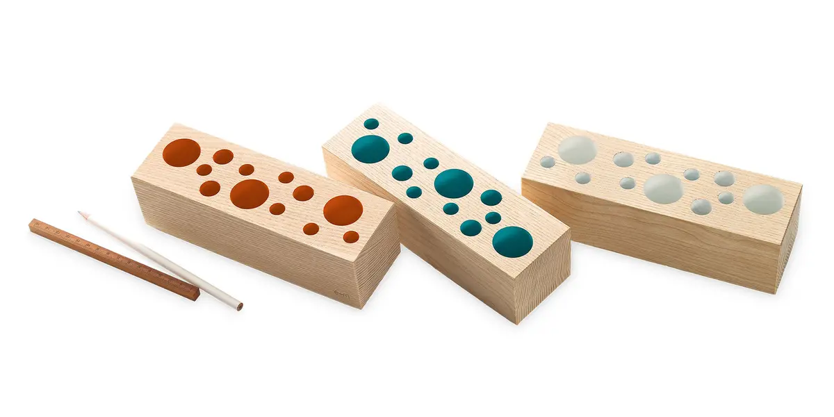 E+M Holzprodukte Gmbh Büro-Accessoires Brixxs Dots Lackierung, Eisblau 1