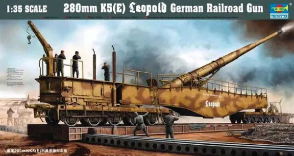 Trumpeter 1/35 K5(E) Leopold German Railroad Gun Model Kit 1