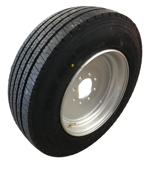 17.5" 16 Ply Radial Trailer Wheel & Tire - St 215/75R17.5 8-6.5" Lug (Silver Steel) 1