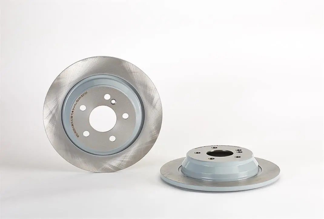 Brembo Uv-Coated Brake Rotor – Rear Or Front Application With Enhanced Surface Finish 1