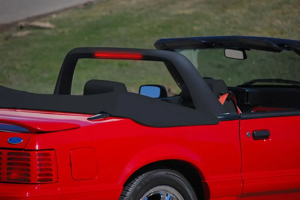 Classic Design Concepts 101000 Mustang Convertible Light Bar – Vintage-Style 1