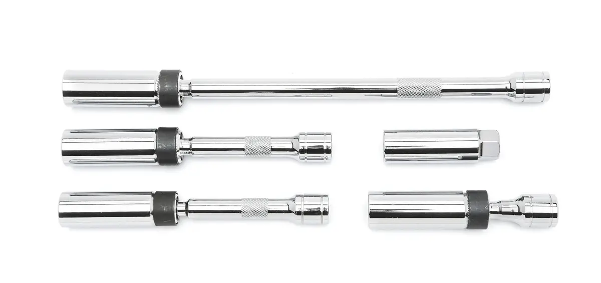 Gearwrench Magnetic Swivel Spark Plug Socket Set – 80601 For Tight-Angle Access 1